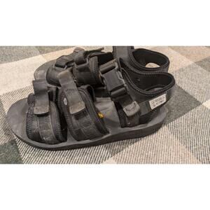 Suicoke Sandles